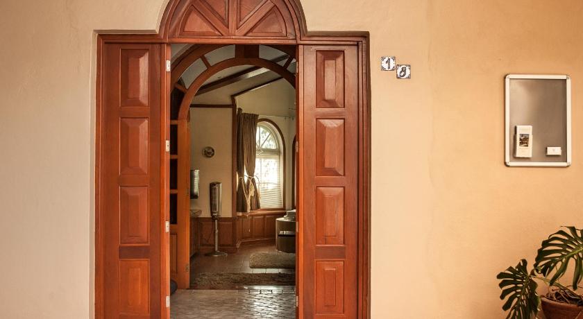 Hotel Esmeralda photo