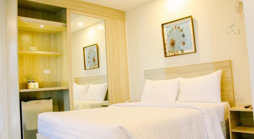 Image of Deluxe Room 5