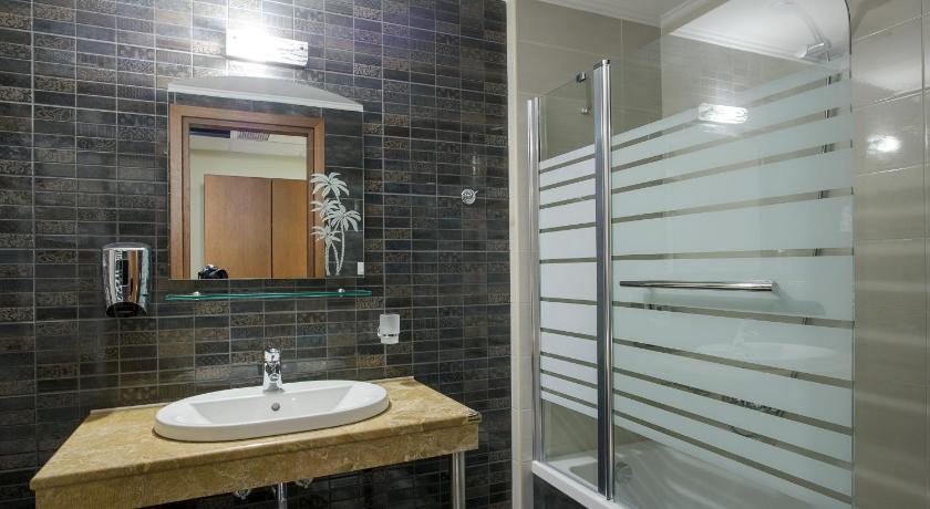 Hotel Anna photo