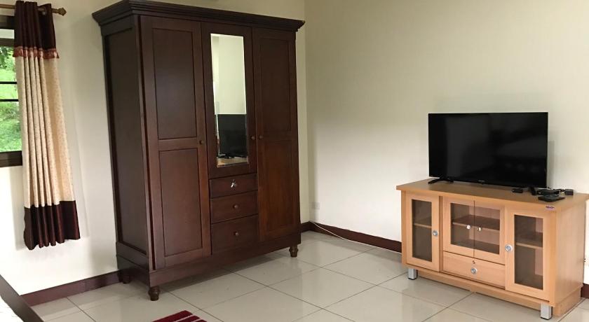 Image of One-Bedroom House 6