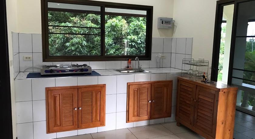 Image of One-Bedroom House 10