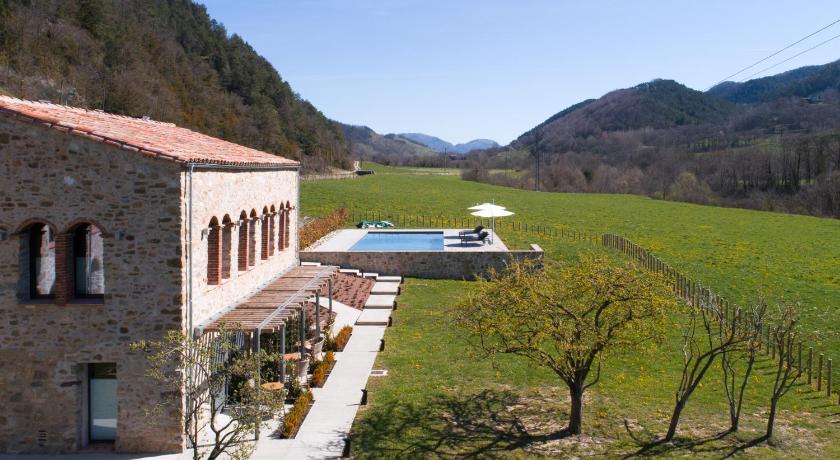 サン・ジョアン・デスピ Les Planes del Grau 4つ星 ホテル レストラン