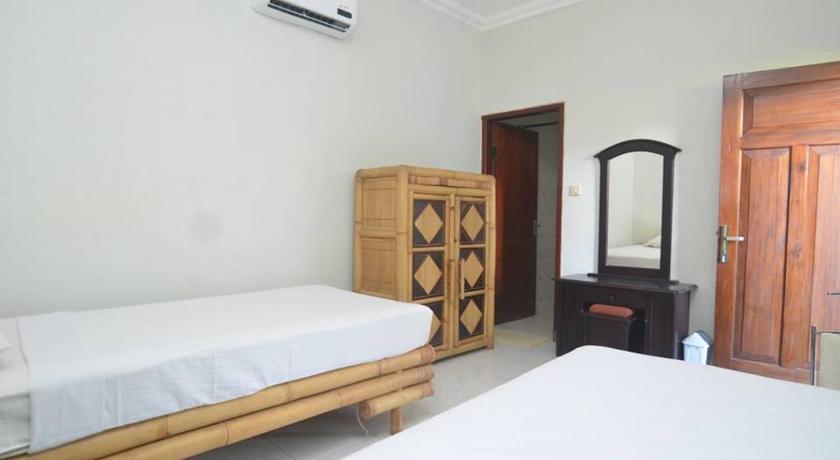 Puri Itoma Bungalows photo