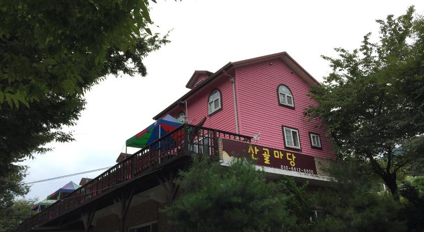 Sankol Garden Pension — Hotel in Yangpyeong-gun