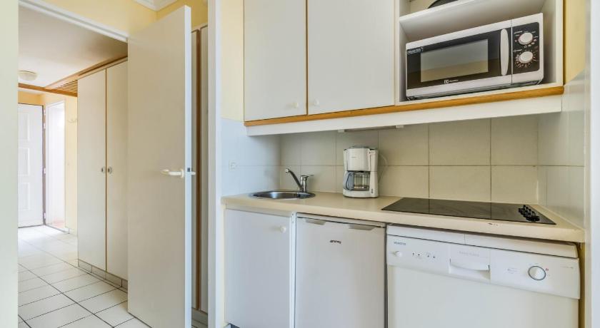 Image of Comfort One-Bedroom Apartment (5 People) 1
