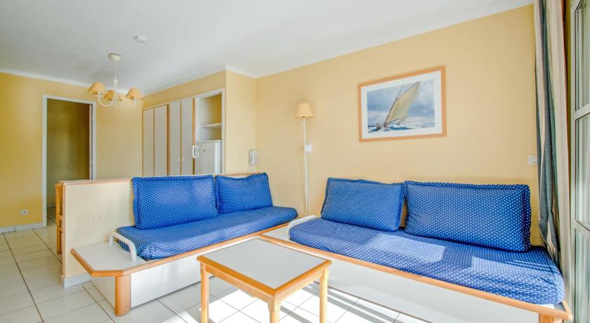 Image of Select One-Bedroom Apartment (5 People) 4