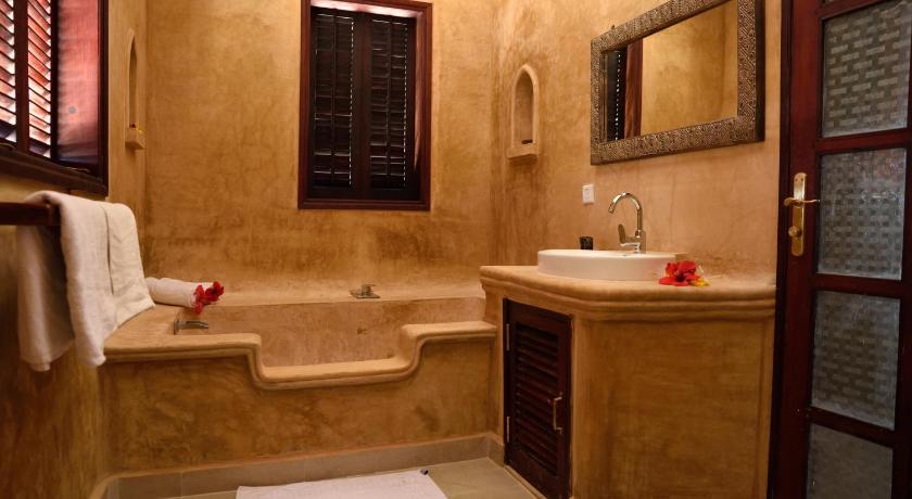 รูปของThree-Bedroom Villa with Private Pool and Ocean View 2