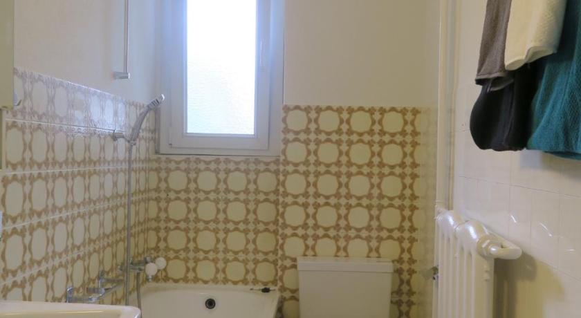 Image of One-Bedroom Apartment with Balcony 9