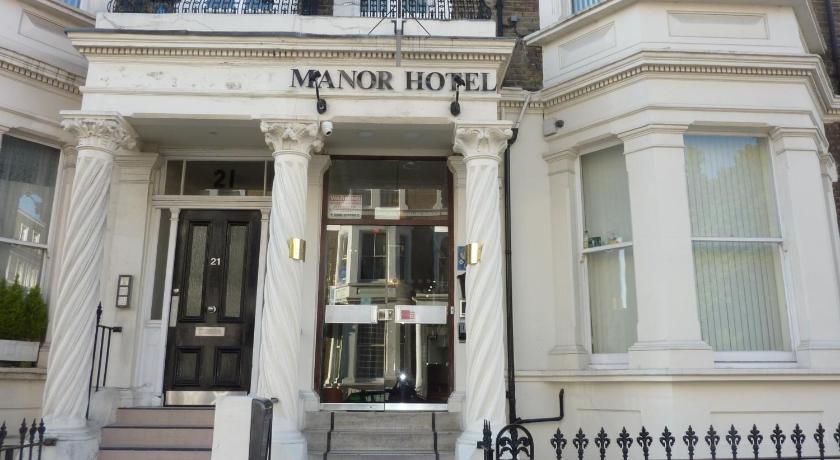 Manor Hotel photo
