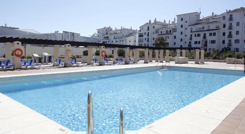 Center Puerto Banus -3 bedrooms — Hotel in Marbella