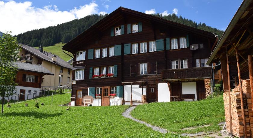 Chalet Bim Chilchli — Hotel in Murren