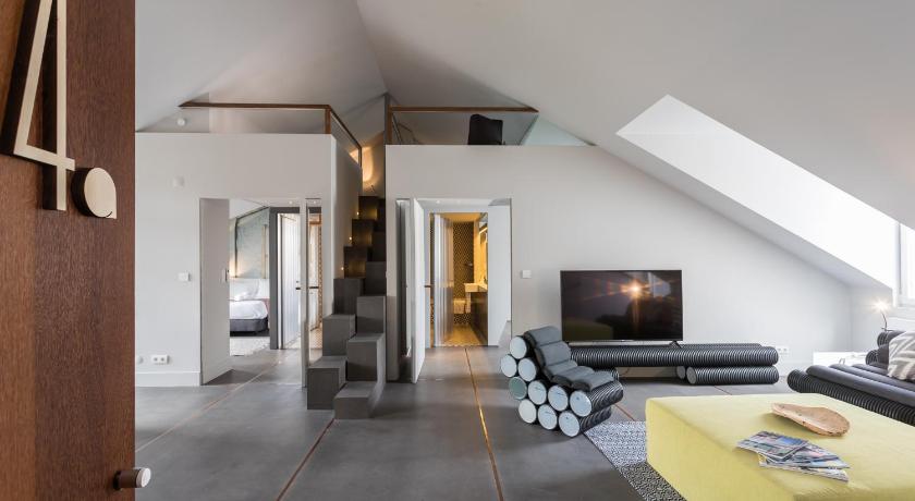 Image of Superior Penthouse Apartment 3