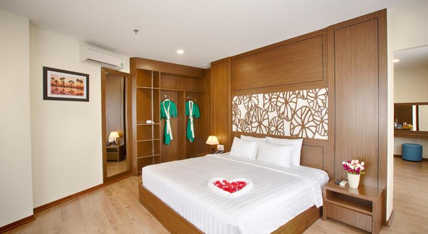 Image of Suite 4