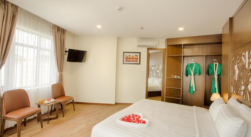 Image of Suite 6