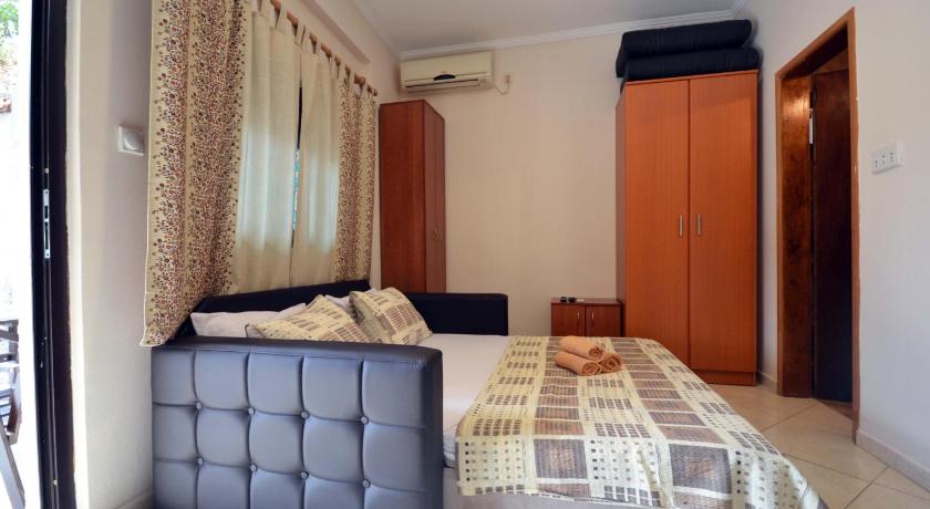 Apartments Dionis photo