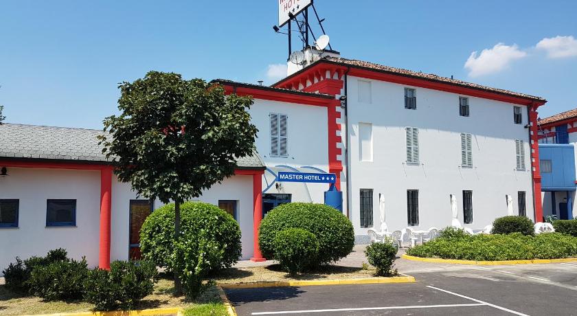 Master Hotel
