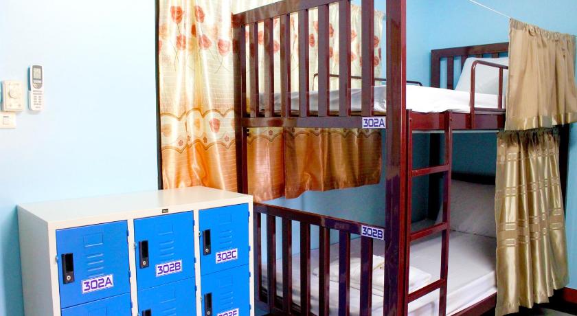 Image of Mixed Dormitory Room 1