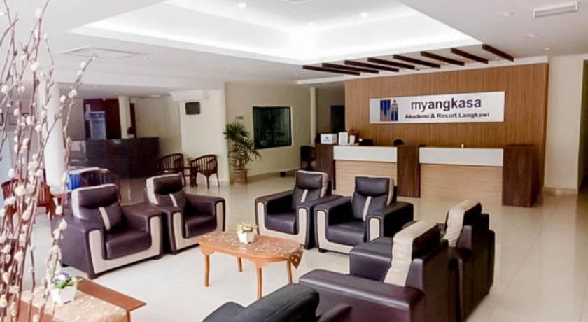 Hotel MyAngkasa Akademi & Resort photo