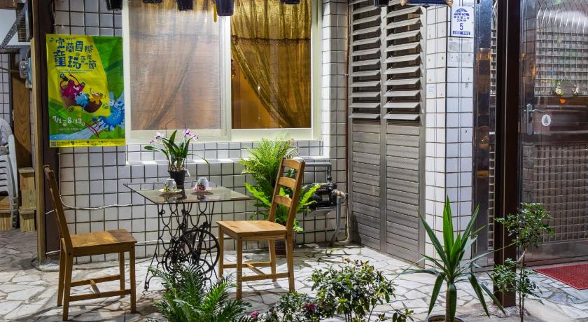 Jia Yuan Bed and Breakfast - image 5