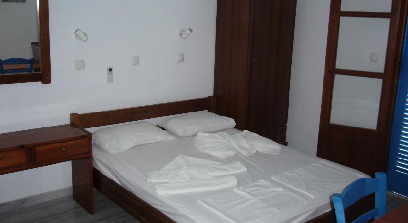 Ioanna Rooms photo
