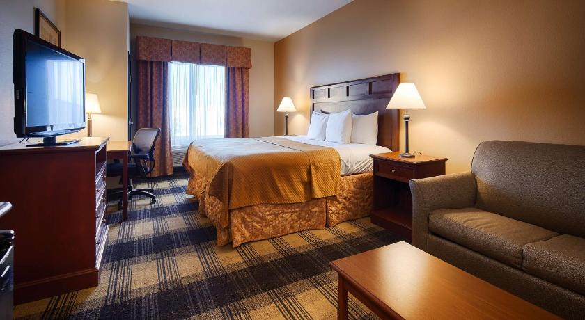 Best Western Lockhart Hotel and Suites