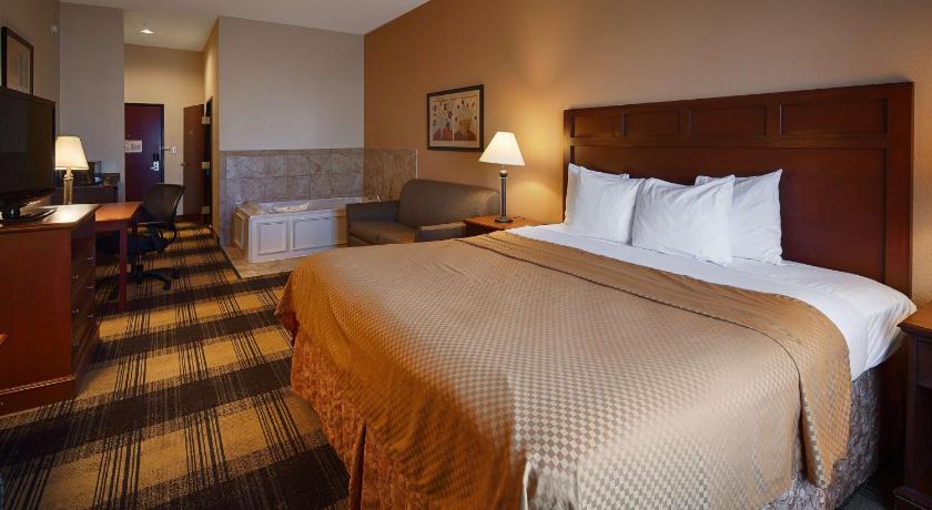 Best Western Lockhart Hotel and Suites