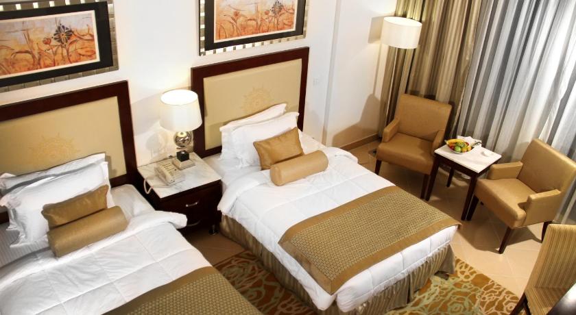 Image of Deluxe City View Room 8