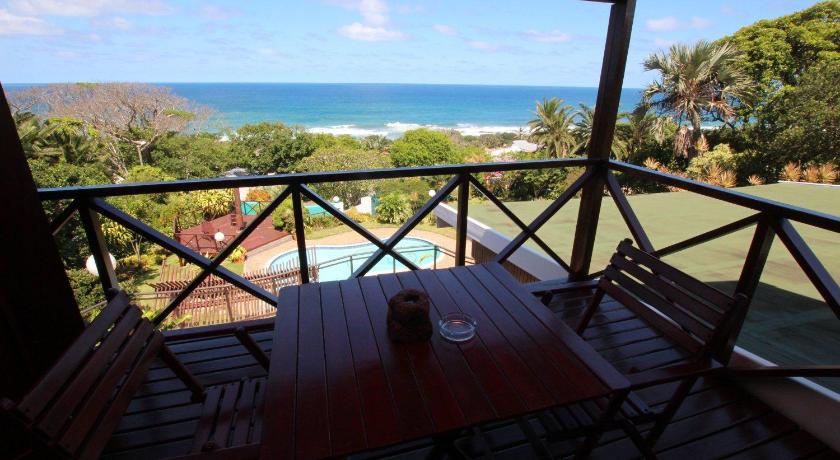 Image of Double Room with Balcony and Sea View 1