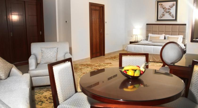 Image of 1-Bedroom Sea and Pool View Suite 5