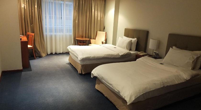 Image of Standard King or Twin Bed - Double Use 6