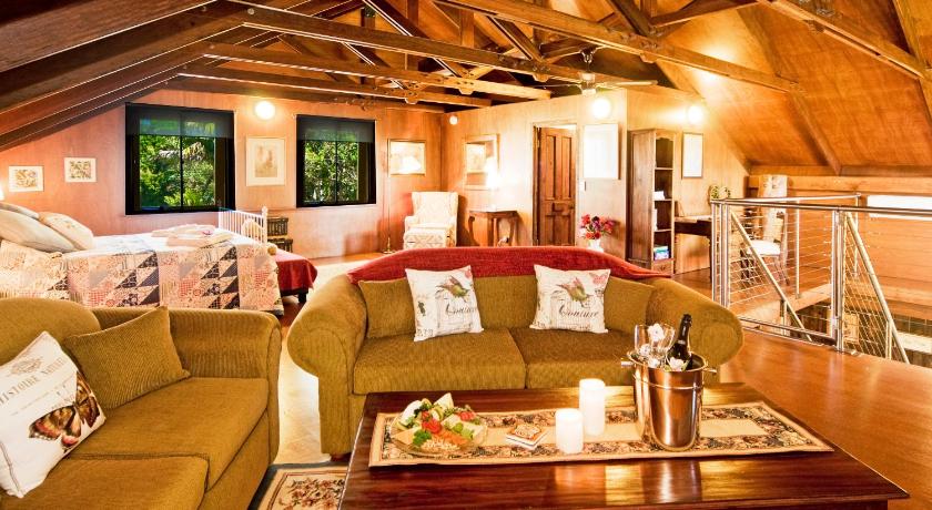 Possum Lodge At Cloudhill Estate 2 Witches Chase Mount Tamborine