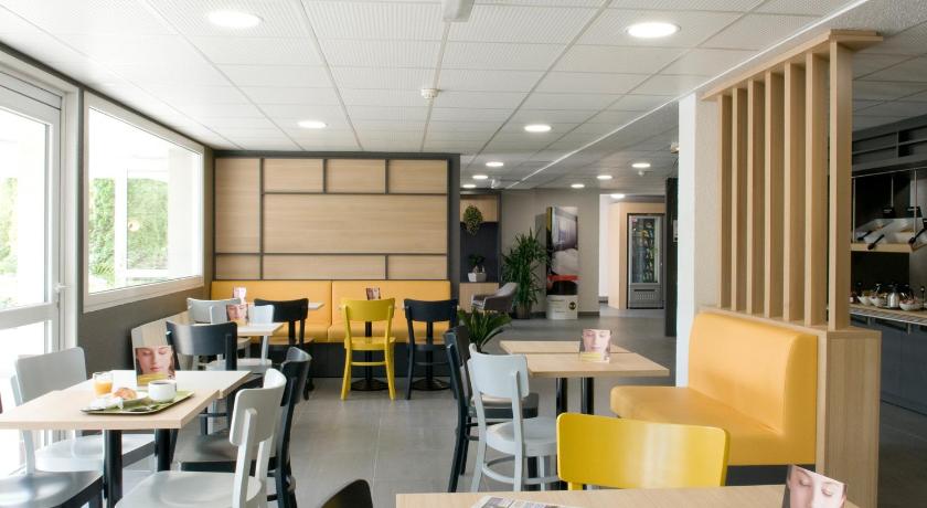 B&amp;B HOTEL Saint-Quentin — Hotel in Saint-Quentin