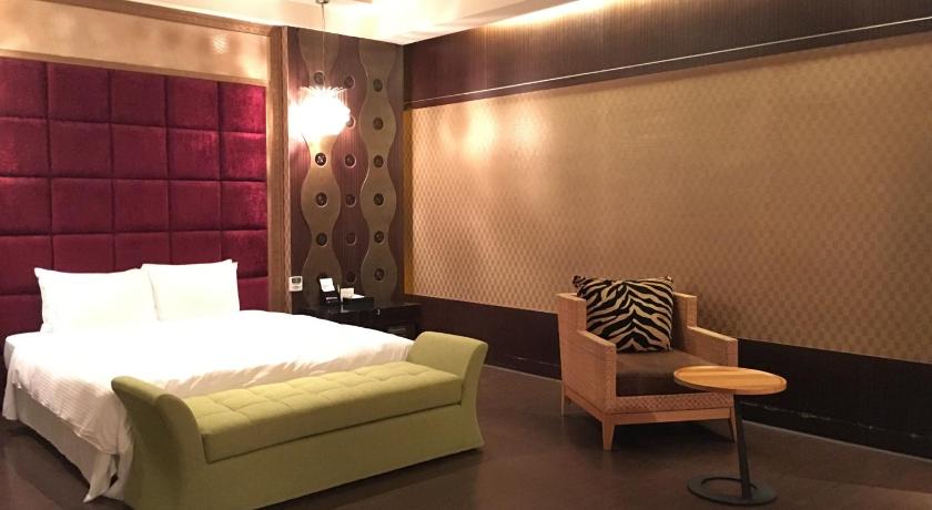 Image of Deluxe Double Room 5