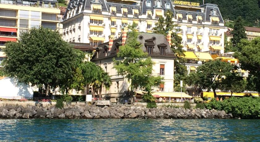 Montreux Apartment on the Lake photo