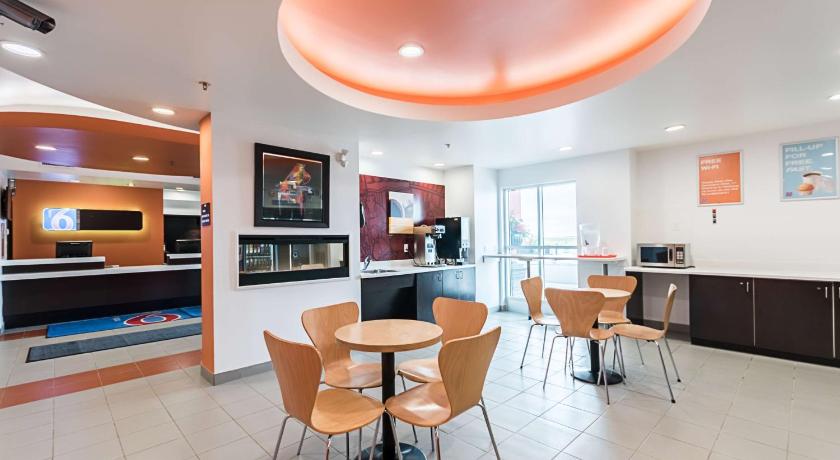 Motel 6-Moosomin, SK photo