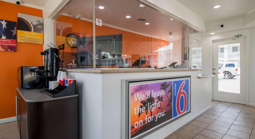 Motel 6-San Bernardino, CA - Downtown