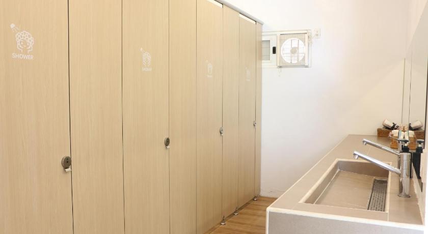 Image of 1 Person in 8-Bed Dormitory with Shared Bedroom - Female Only 7