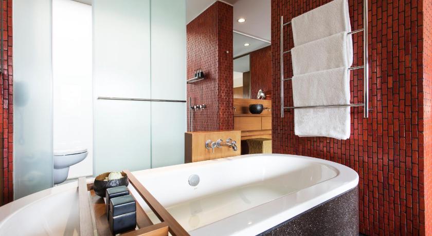Image of Lanna Garden View Suite 9