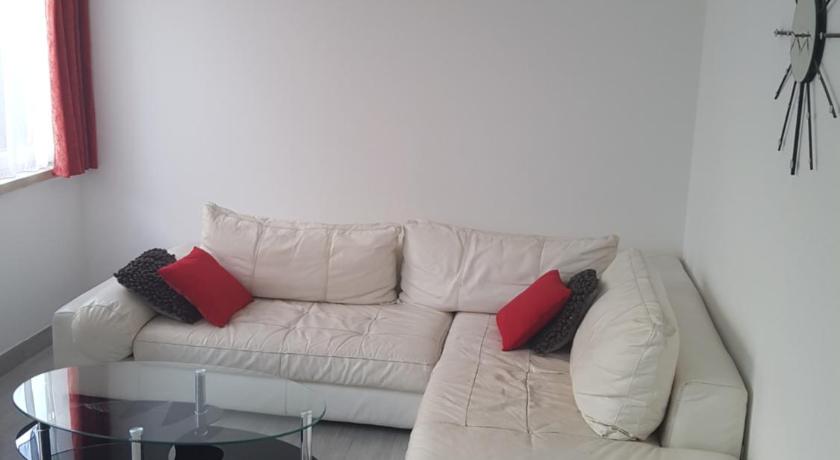 Zoric Apartments &amp; Rooms — Hotel in Dubrovnik