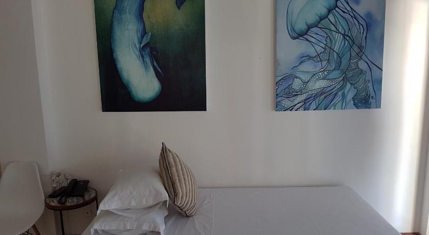 Foto Studio dengan Pemandangan Laut (Studio with Sea View) 12