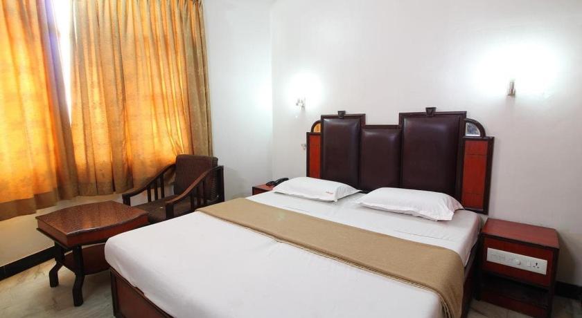 NAVEEN HOTEL IN COIMBATORE