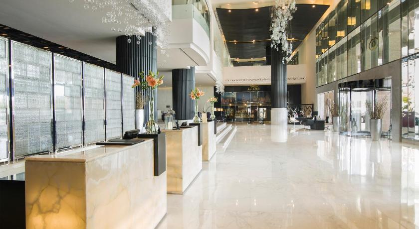 Sofitel Abu Dhabi Corniche - image 7