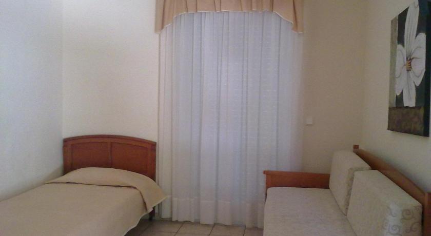 Image of One-Bedroom Apartment 15