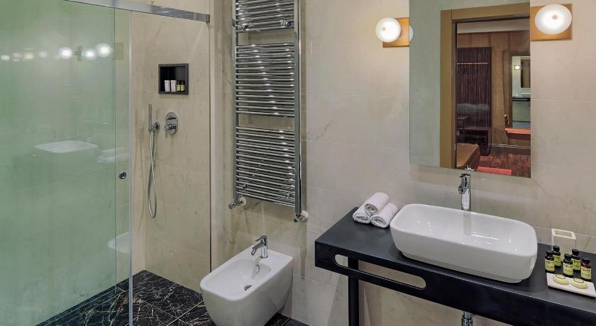 Suite735 photo
