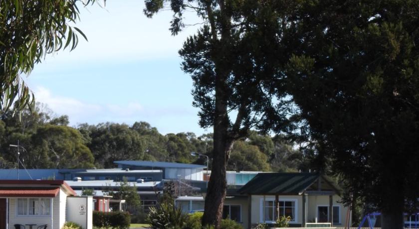 Moomba Holiday and Caravan Park — Hotel in Port Sorell