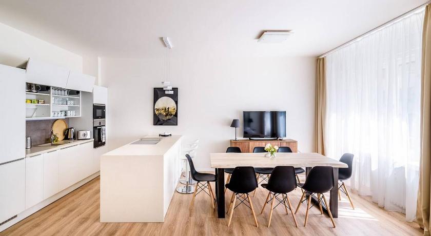 2 Balcony Best Beds Ever Old Town Apartment Prague Deals