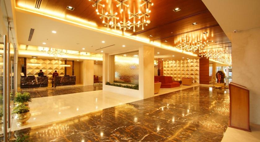 Dolphin Hotel - image 11