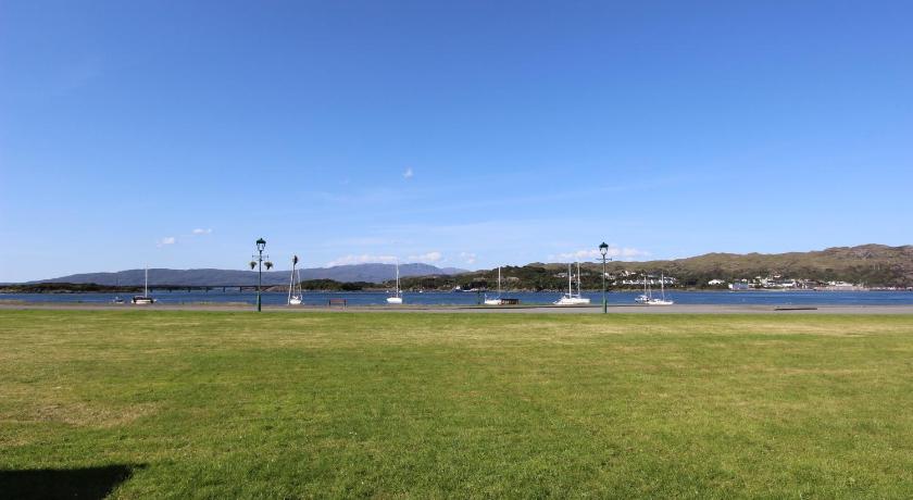 Skye Backpackers photo