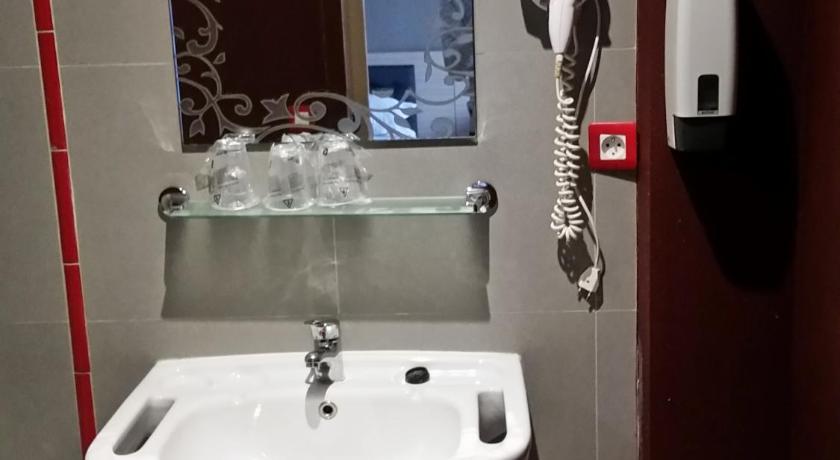 Hotel Prince de Liege - image 14