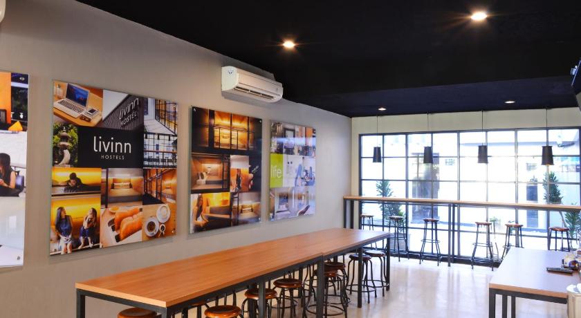 Livinn Hostel City Center Surabaya - image 11